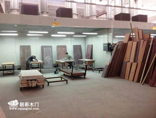 重庆朗彩木门：厂区内一角风貌